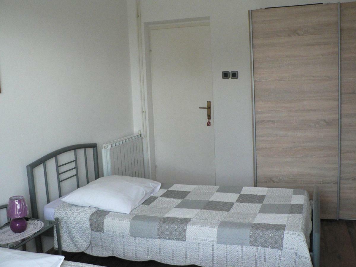 Apartman Mare Pula Extérieur photo